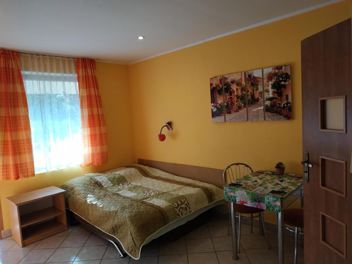 Hotel Zacisze,Klonowa 17 Dźwirzyno Exteriér fotografie
